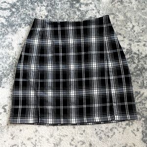 Black and White Plaid Skirt